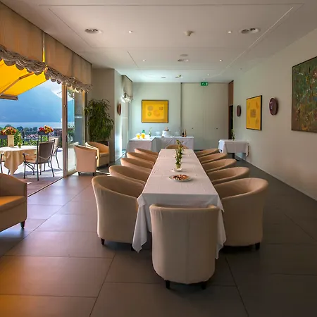 Hotel Sassa 4*